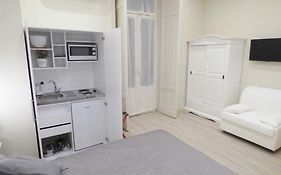 Da Polly a Piazza Amedeo