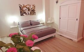 Da Polly a Piazza Amedeo